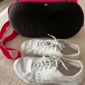 NFINITY Vengeance Cheer Shoes with Bag